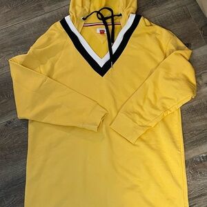 Yellow V-Neck Hooded dress Tommy Hilfiger with Black and White Trim size Large